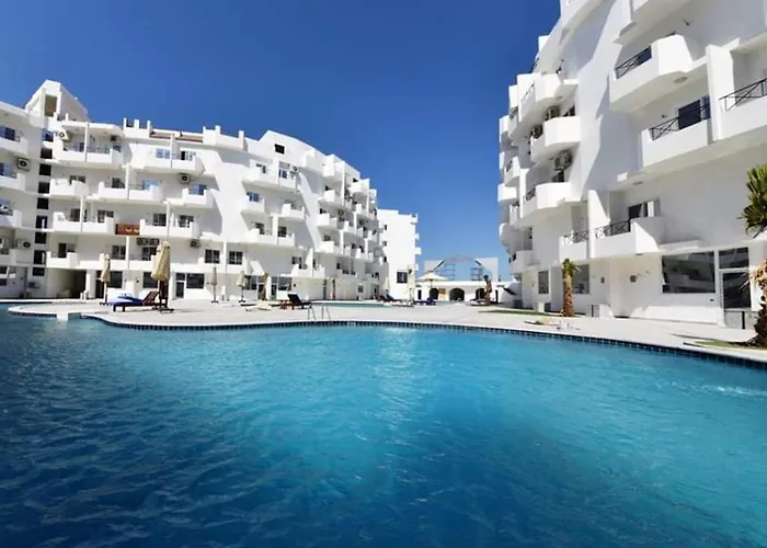Apartment Fragole Near The Sea Redsealine
